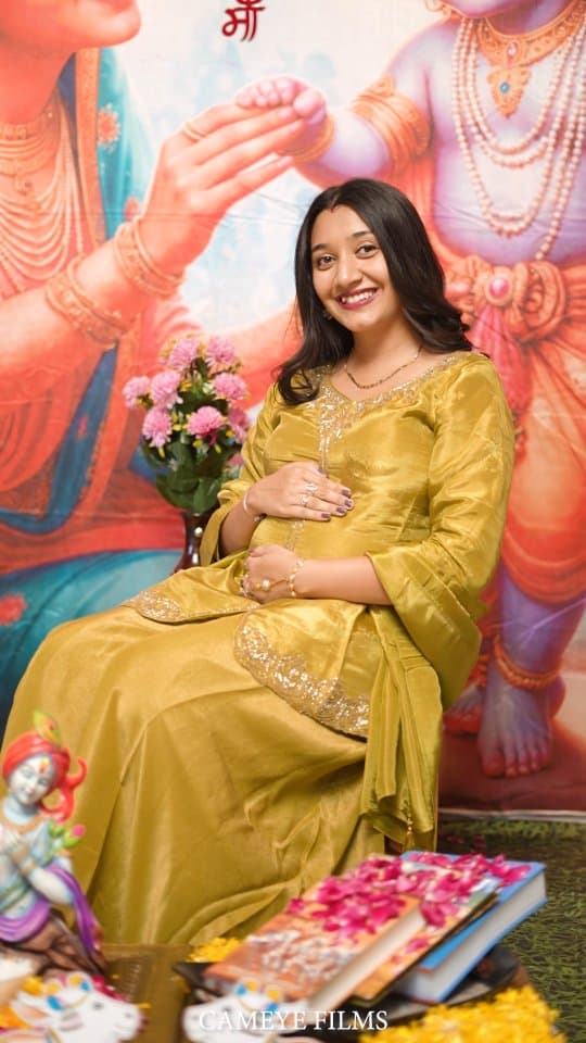 Love Begins in the Belly Baby Shower photography